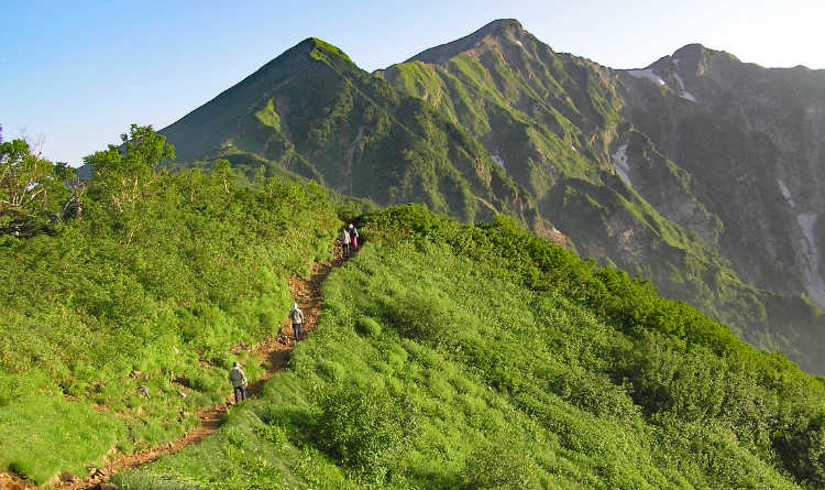 登山口
