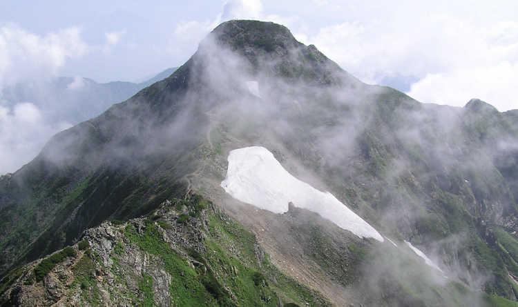 登山口